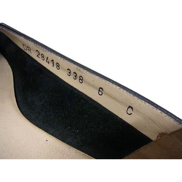 Salvatore Ferragamo フェラガモ ヴァラリボン レザー ヒール パンプス サイズ 6 C(約23.5cm) 靴 シューズ ブラック系 DF8588 |  | 04