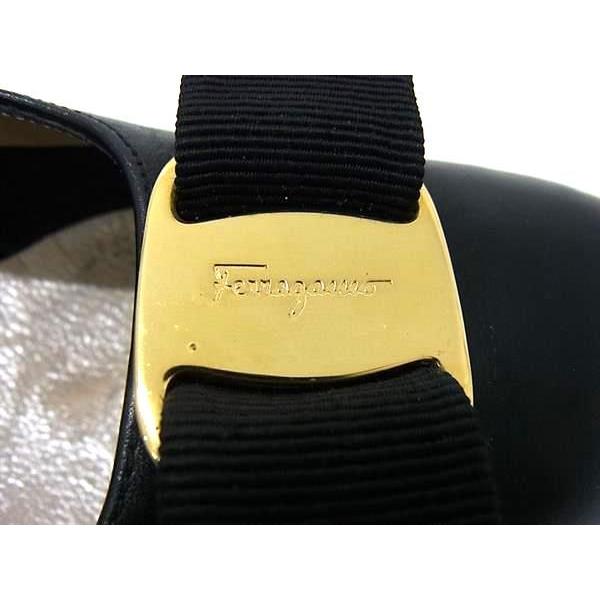 Salvatore Ferragamo フェラガモ ヴァラリボン レザー ヒール パンプス サイズ 6 C(約23.5cm) 靴 シューズ ブラック系 DF8588 |  | 05