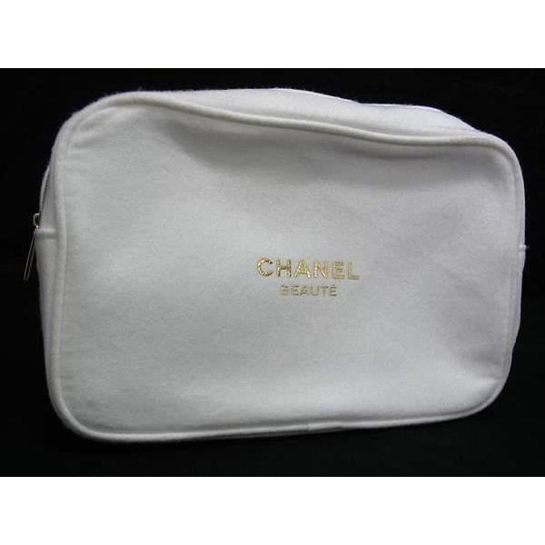 ■美品■ CHANEL シャネル ロゴ フェルト ゴールド金具 ポーチ マルチケース 小物入れ レディース オフホワイト系 DJ6233 | CHANEL