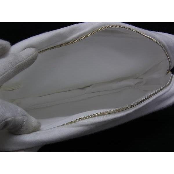 ■美品■ CHANEL シャネル ロゴ フェルト ゴールド金具 ポーチ マルチケース 小物入れ レディース オフホワイト系 DJ6233 | CHANEL | 02