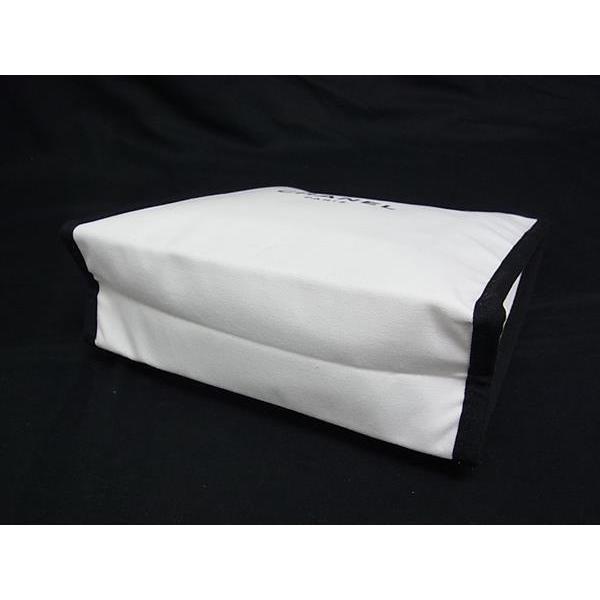 CHANEL（シャネル） N°5 キャンバス ポーチ 小物入れ マルチケース