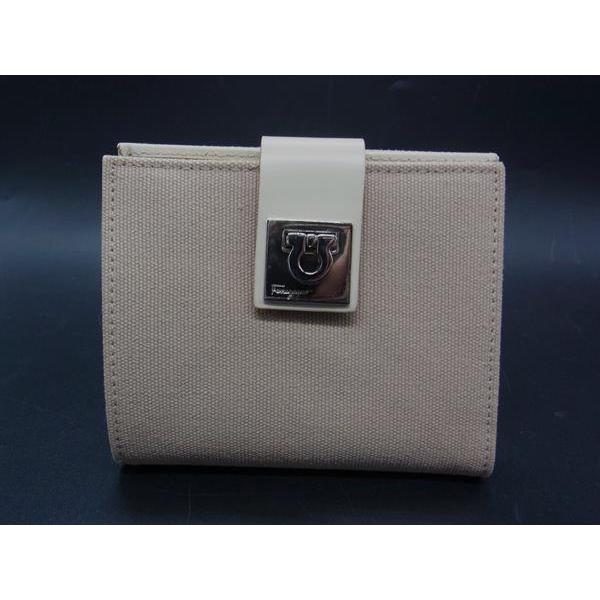 ■美品■ Salvatore Ferragamo フェラガモ ガンチーニ キャンバス×レザー 二つ折り 財布 ウォレット ベージュ系 DY0488 | FERRAGAMO