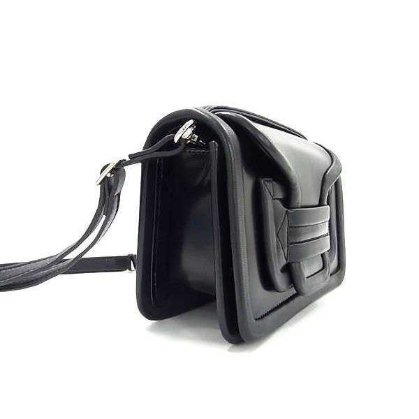 ■新品同様■ PIERRE HARDY ピエールアルディ アルファ マキシ レザー ショルダーバッグ クロスボディ ブラック系 FA7363 □新品同様□ PIERRE HARDY ピエールアルディ アルファ マキシ レザー