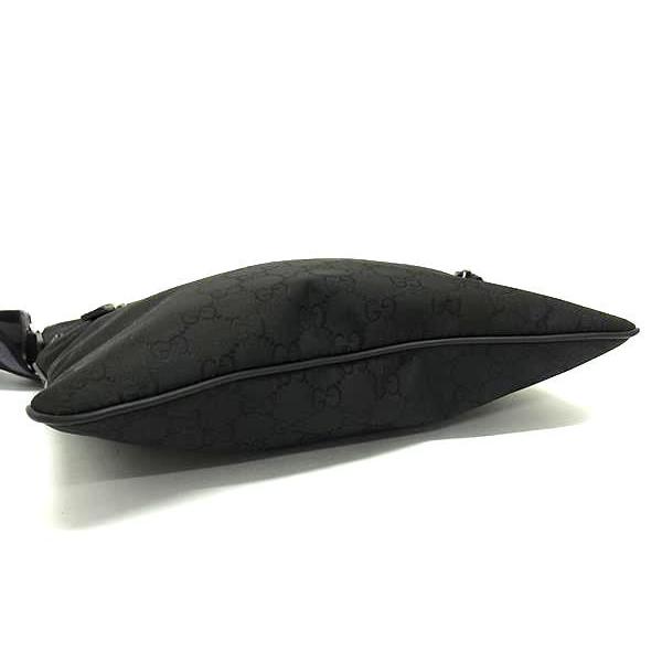 ぺ*ぺ様 GUCCI ナイロンショルダーバッグ ぺ*ぺ様 GUCCI ナイロンショルダーバッグ ぺ*ぺ様 GUCCI