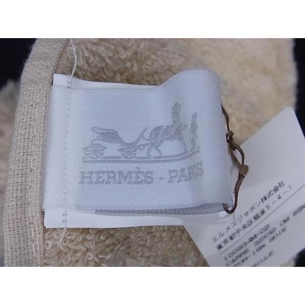 未使用　HERMESエルメス　ハンカチ 未使用 HERMES エルメス ハンドタオル ハンカチ レッド系 赤系