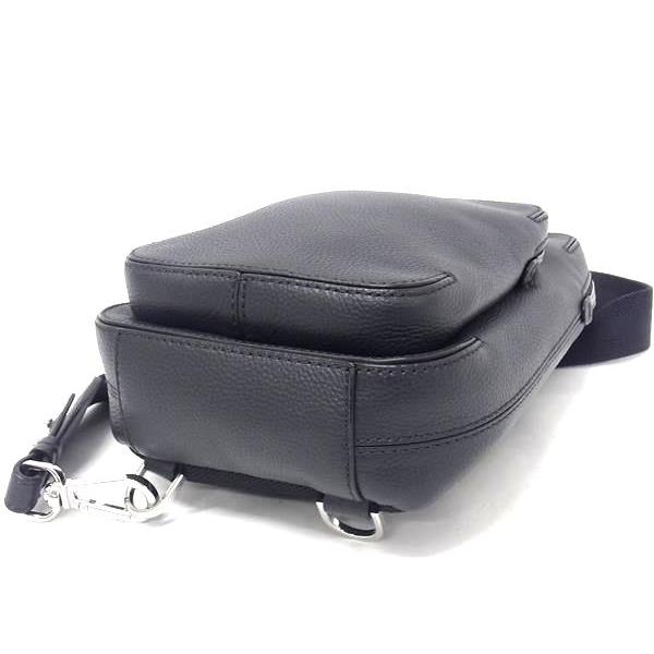 ■極美品■ HUGO BOSS ヒューゴボス レザー ショルダーバッグ ボディバッグ 斜め掛け メンズ レディース ネイビー系 FL6041 HUGO BOSS（ヒューゴ・ボス） □極美品□ レザー ショルダーバッグ