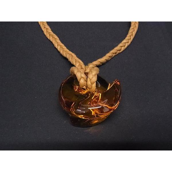 美品　バカラ　クリスタル ネックレス 透明　アクセサリー　ロゴ　コキアージュ バカラ 新品同様 コキアージュ ペンダント ネックレス