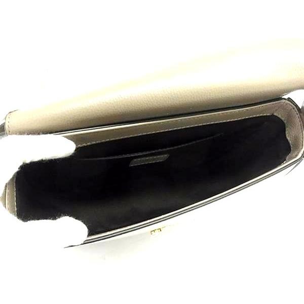 VERSACE（ヴェルサーチェ） □新品同様□ ヴェルサーチ ヴィルトゥス