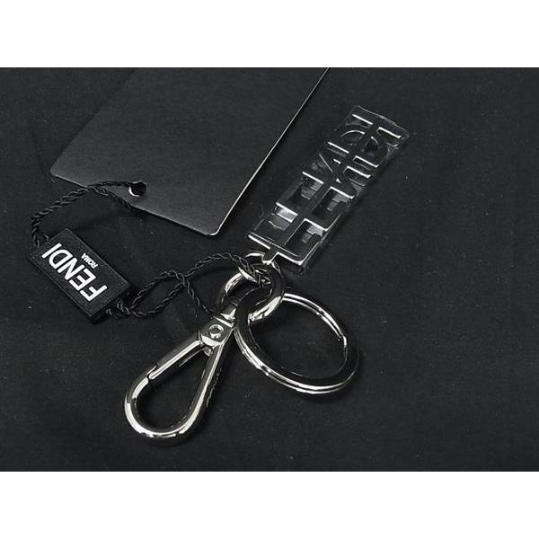 FENDI - ■新品■未使用■ FENDI フェンディ キーホルダー キーリング バッグチャーム レディース メンズ シルバー系 FR1687 FENDI □新品□未使用□ フェンディ キーホルダー キーリング