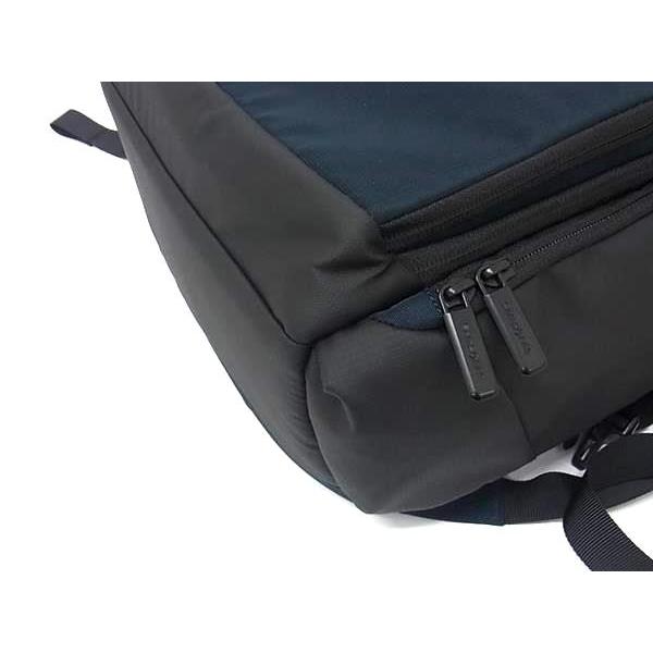 ■新品■未使用■ Samsonite サムソナイト USBポータル搭載 ナイロン リュックサック バックパック デイパック ネイビー系 FT0390 Samsonite（サムソナイト） □新品□未使用□ USBポータル搭載