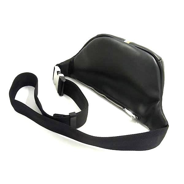 HUGO BOSS（ヒューゴ・ボス） □新品同様□ レザー クロスボディ