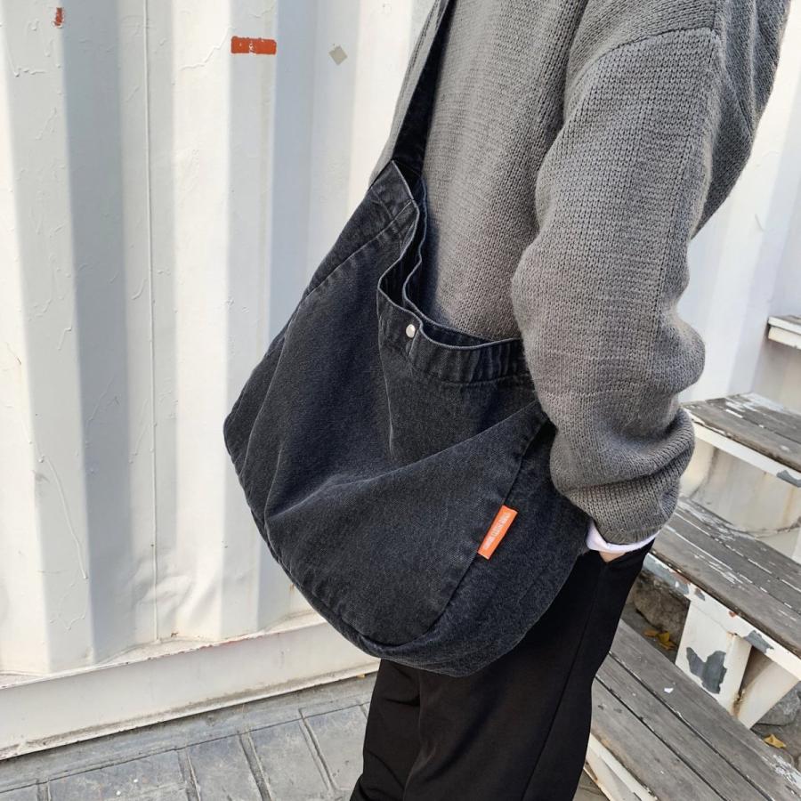 DENIM & SUPPLY メッセンジャーバッグ ストライプ、ネイティブ柄 DENIM & SUPPLY メッセンジャーバッグ ストライプ、ネイティブ柄