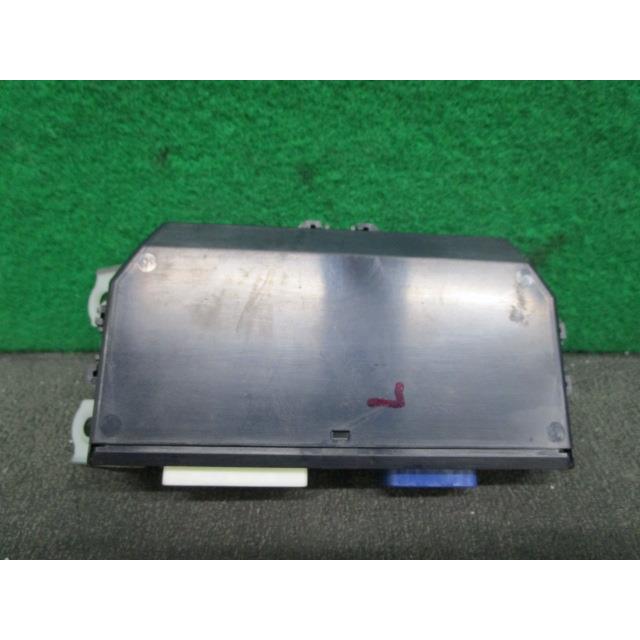 Da64w 右スライドドア エブリイワゴン ZJ3 エブリイワゴン エブリィ ABA-DA64W 右パワースライドドアモーター PZ