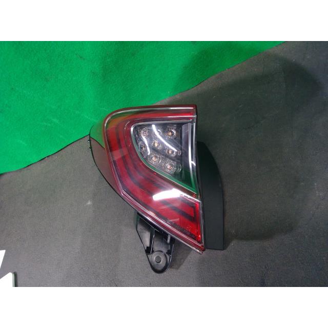 C-HR C−HR DAA-ZYX10 左テールランプ 2ND 81560-10420 : YRCヤフー