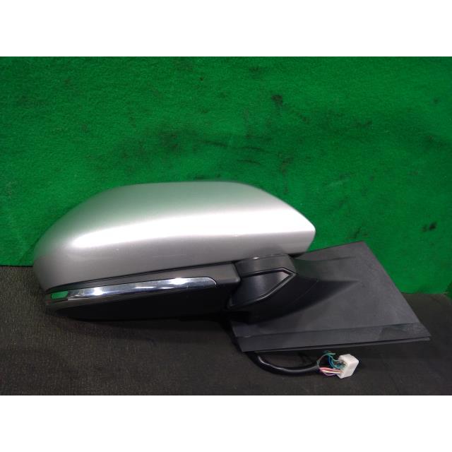 プリウス DAA-ZVW51 右サイドミラー 1F7 87910-47380 : YRCヤフー 
