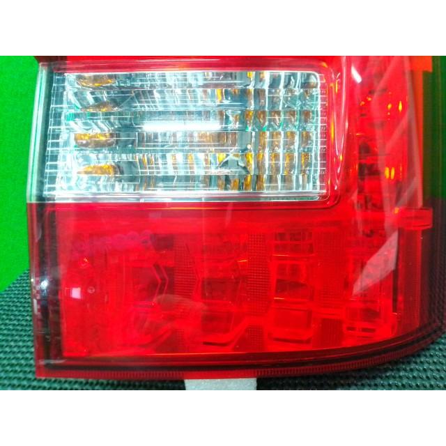 デリカD5 DBA-CV5W 右テールランプ X24 8330A186 : YRCヤフーショップ