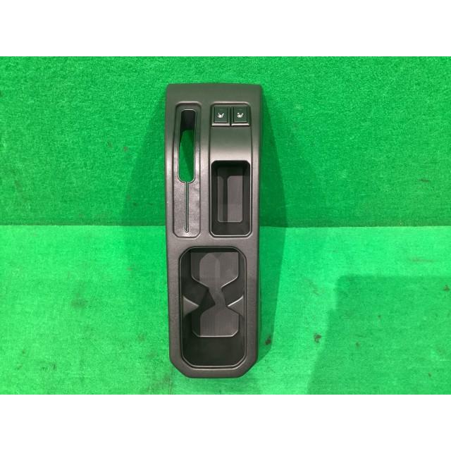 ジムニー 3BA-JB64W コンソールボックス ZVG 75850-77R00-5PK : YRC