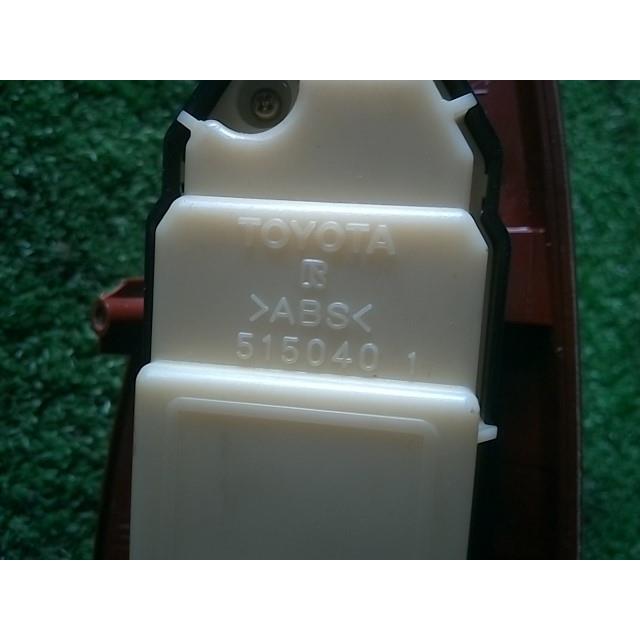 クラウンマジェスタ DBA-UZS186 パワーウインドウスイッチ 062 84040