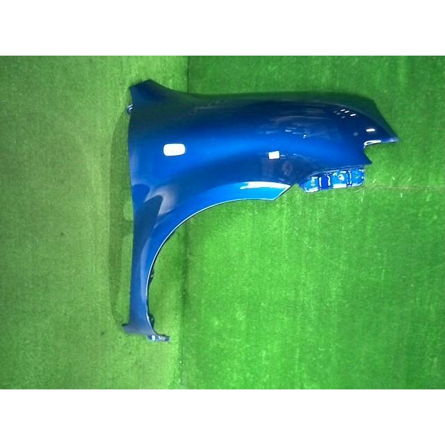 シエンタ(車) シエンタ CBA-NCP81G 右Fフェンダー 53811-52190 060497