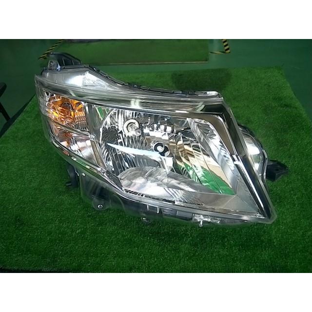 ルーミー DBA-M900A 右ヘッドランプASSY 81110-B1570 060788 : BW山本 