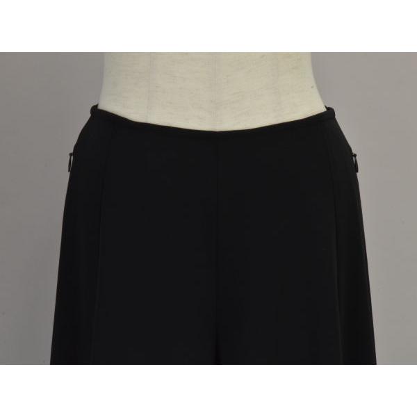 FOXEY フォクシー NEW YORK クロップドワイドパンツ 38サイズ FOXEY フォクシー NEW YORK クロップドワイドパンツ 38サイズ
