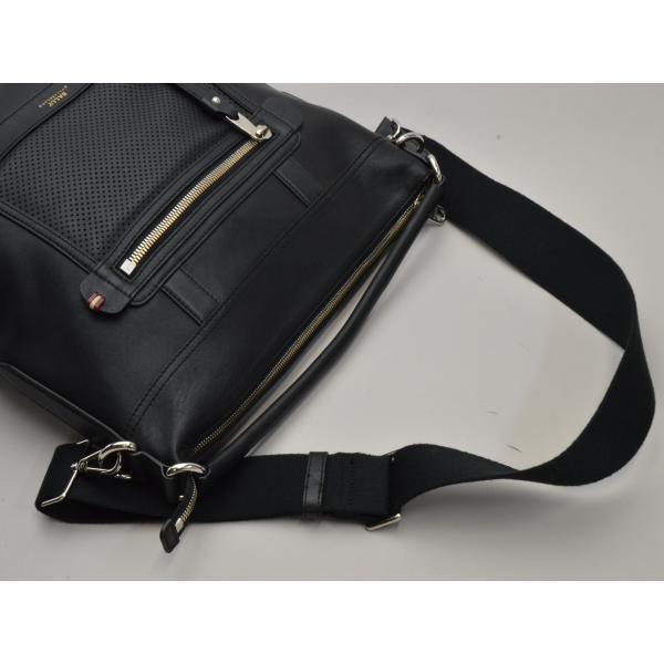 Bally バリー BALLY ULIKE-MD/80 カーフレザー ショルダーバッグ Bally バリー BALLY ULIKE-MD/80 カーフレザー ショルダーバッグ