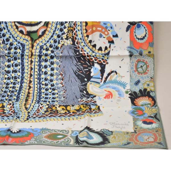 HERMES エルメス カレ90 COSUTUME DE FETE スカーフ シルク 衣装 HERMES エルメス カレ90 COSUTUME DE FETE スカーフ シルク 衣装