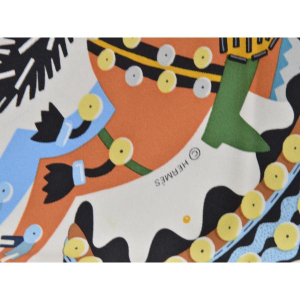 HERMES エルメス カレ90 COSUTUME DE FETE スカーフ シルク 衣装 HERMES エルメス カレ90 COSUTUME DE FETE スカーフ シルク 衣装