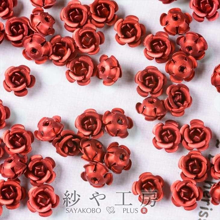 高品質アルミバラ メタルカラー(径約6mm)約50個 レッド 通し穴付き 1穴 花 ばら  手芸材料 デコ ネイル 部品｜ysayakobo