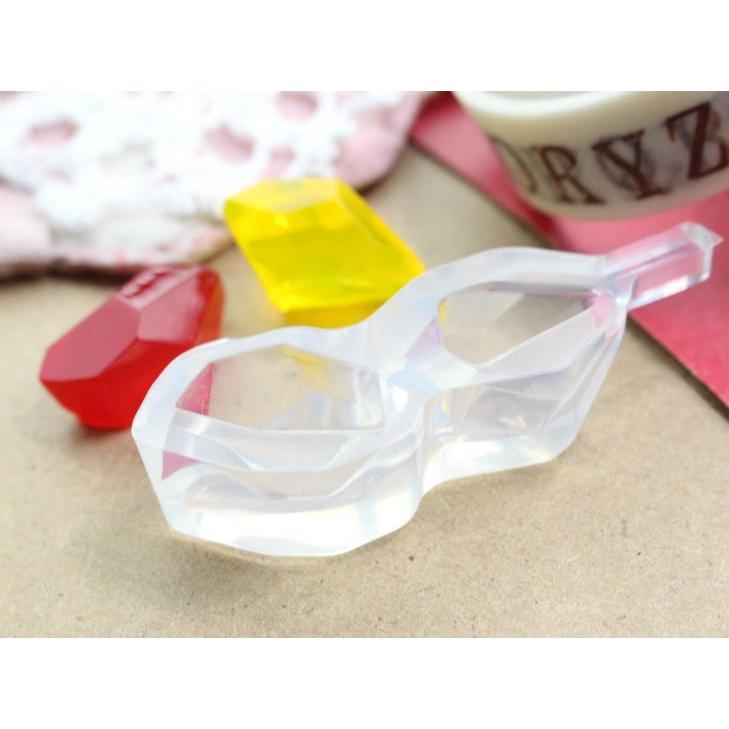 シリコンモールド クリスタル型 D 鏡面 クリア 48mm 1個 レジン型