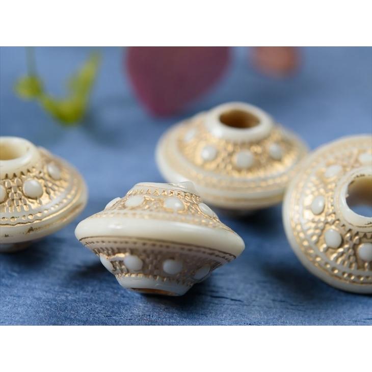 スペーサー アンティーク風 ソロバン大 ホワイト 13.7mm 4個 4ヶ