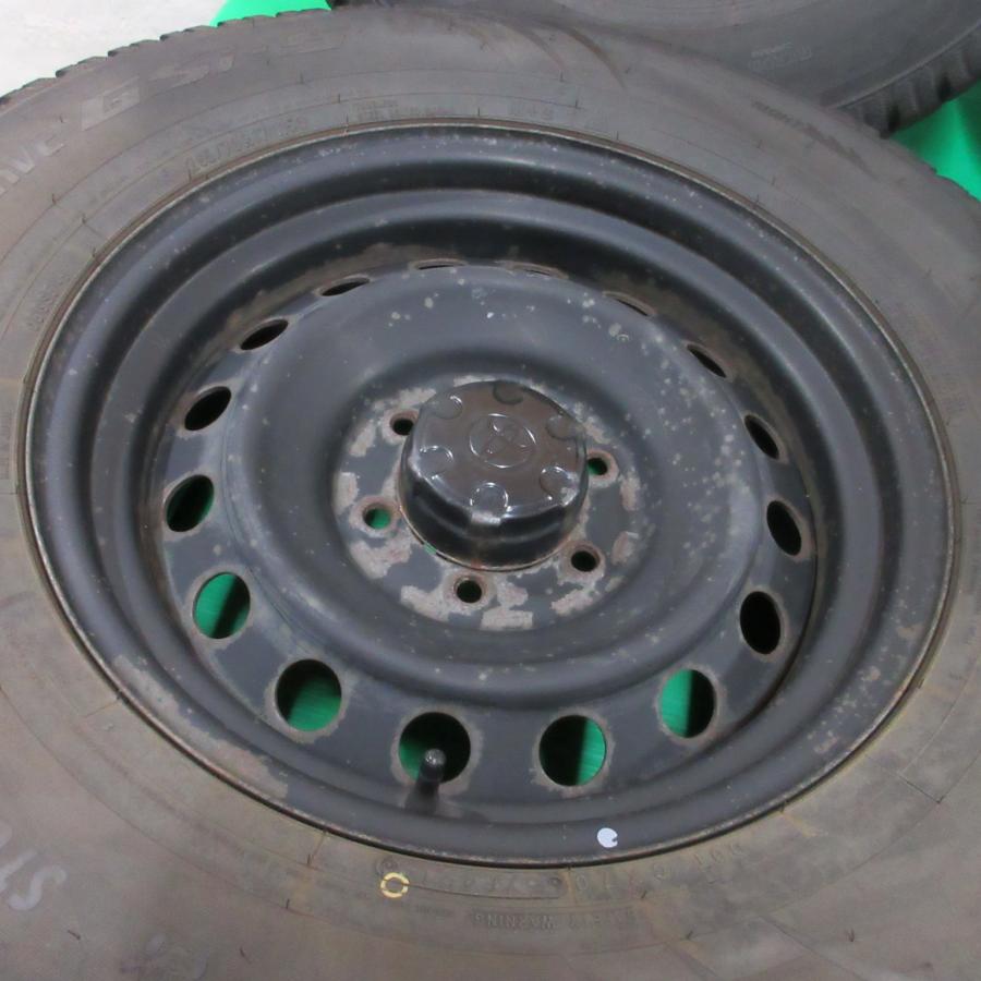 FJクルーザー純正 265/70R17 冬用バリ山スタッドレス 70%-80%山