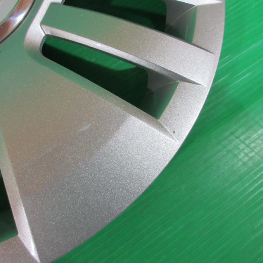 フォルクスワーゲン（Volkswagen） 新潟発 VW UP!純正ホイールキャップ