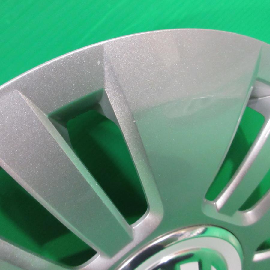 フォルクスワーゲン（Volkswagen） 新潟発 VW UP!純正ホイールキャップ