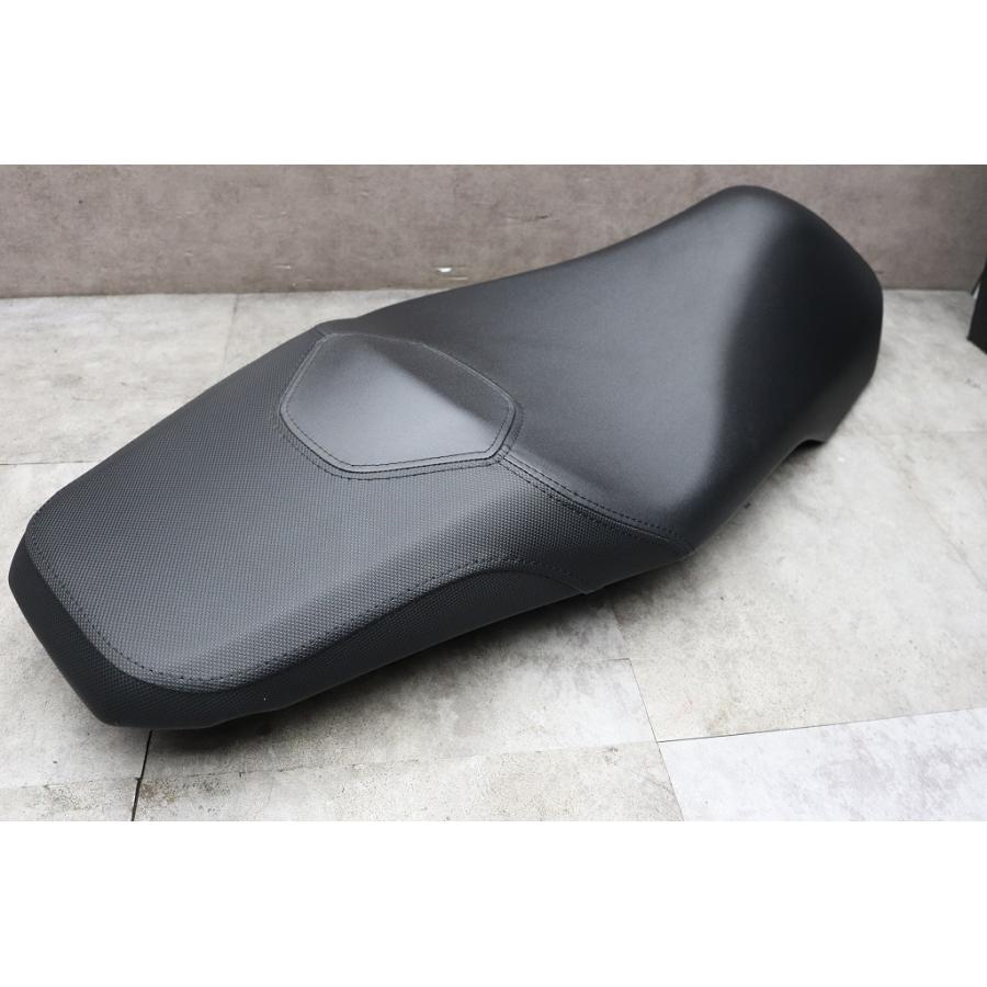 ADV150 純正シートKF38 黒　美品 HONDA ADV150 純正シート