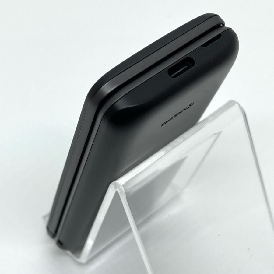 au GRATINA KYF39 墨 新品未使用 SIMロック解除済 ムスビー｜【中古良品】 KYF39 GRATINA 墨（ブラック） SIM