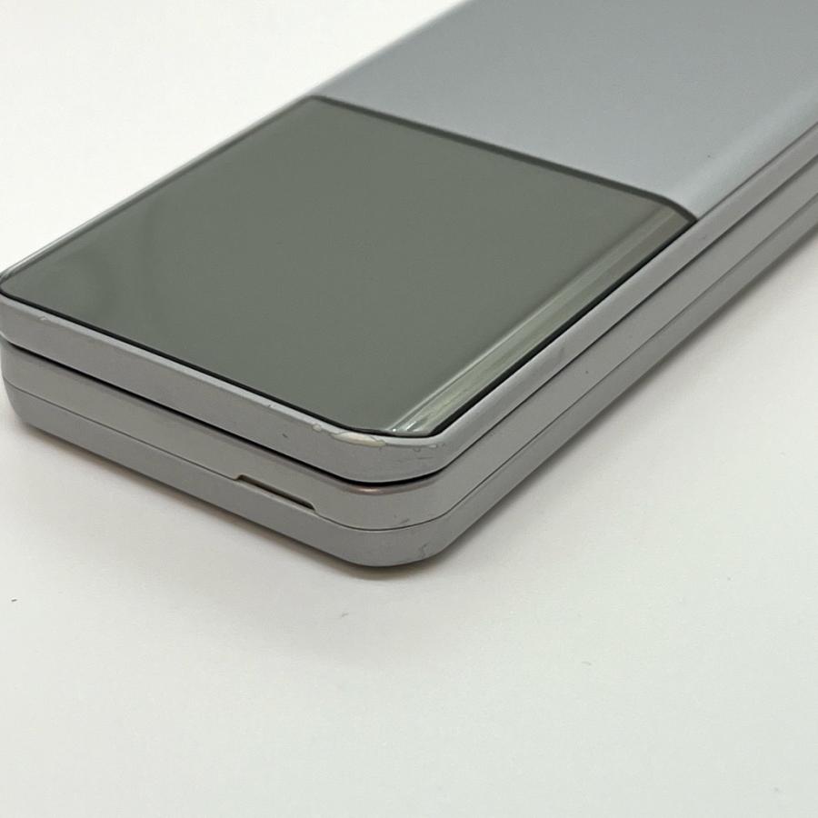 arrows 【良品】arrows ケータイ F-03L シルバー docomo SIMフリー 4G