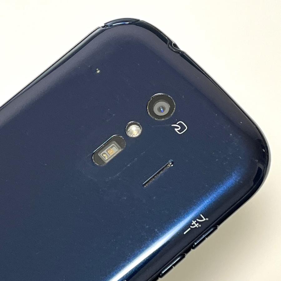 未使用　SIMフリーdocomo F-42A ネイビー らくらくスマートフォン らくらくスマートフォン 【良品】らくらくスマートフォン F-42A