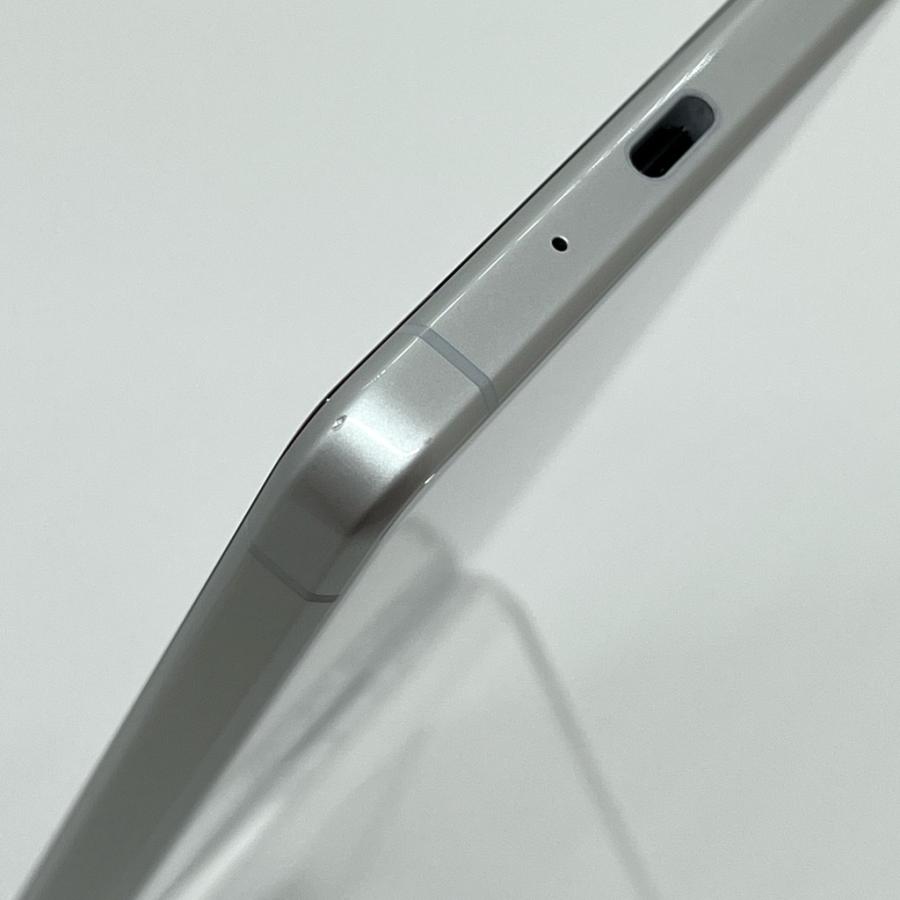 Xperia 1 II 【美品】Xperia SOG01 ホワイト au SIMロック解除済 128GB