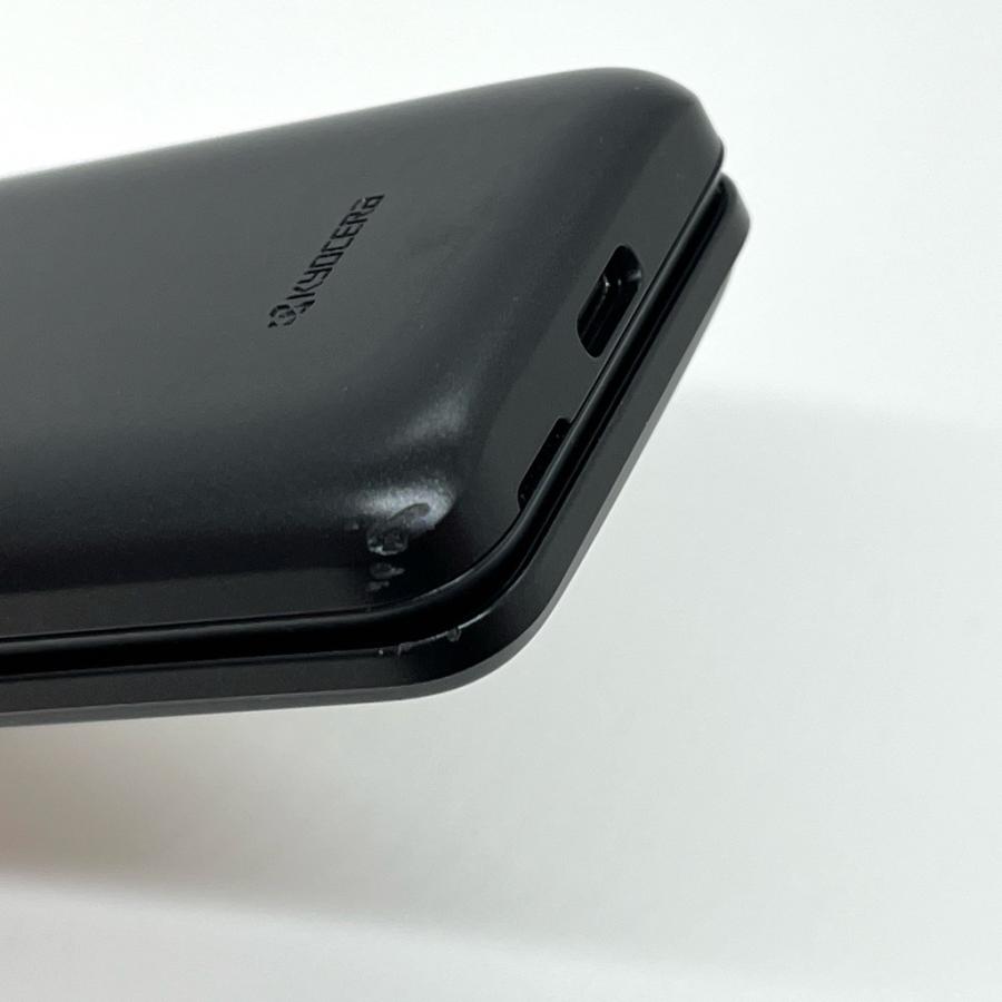 良品】GRATINA KYF42 au SIMロック解除済 4G LTE ブラック 防水 白ロム