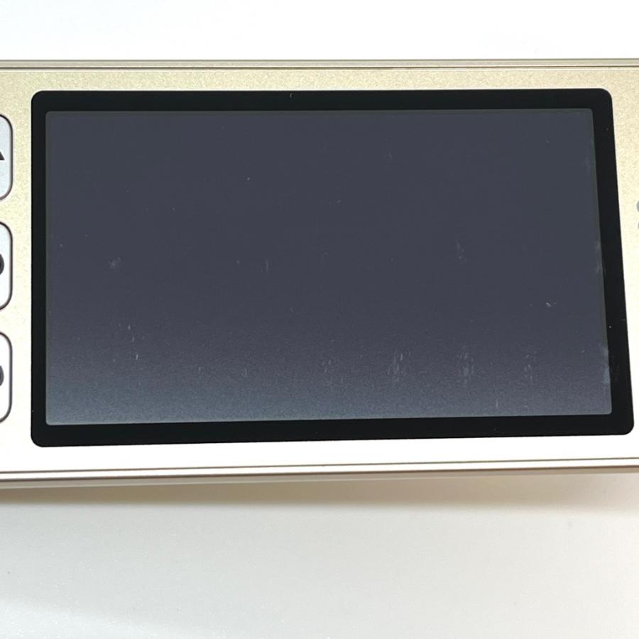 らくらくホン F-02J ドコモ SIMロック解除済 4G対応 ゴールド 白ロム