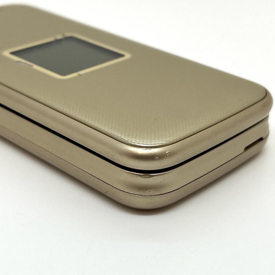 らくらくホン F-02J ドコモ SIMロック解除済 4G対応 ゴールド 白ロム
