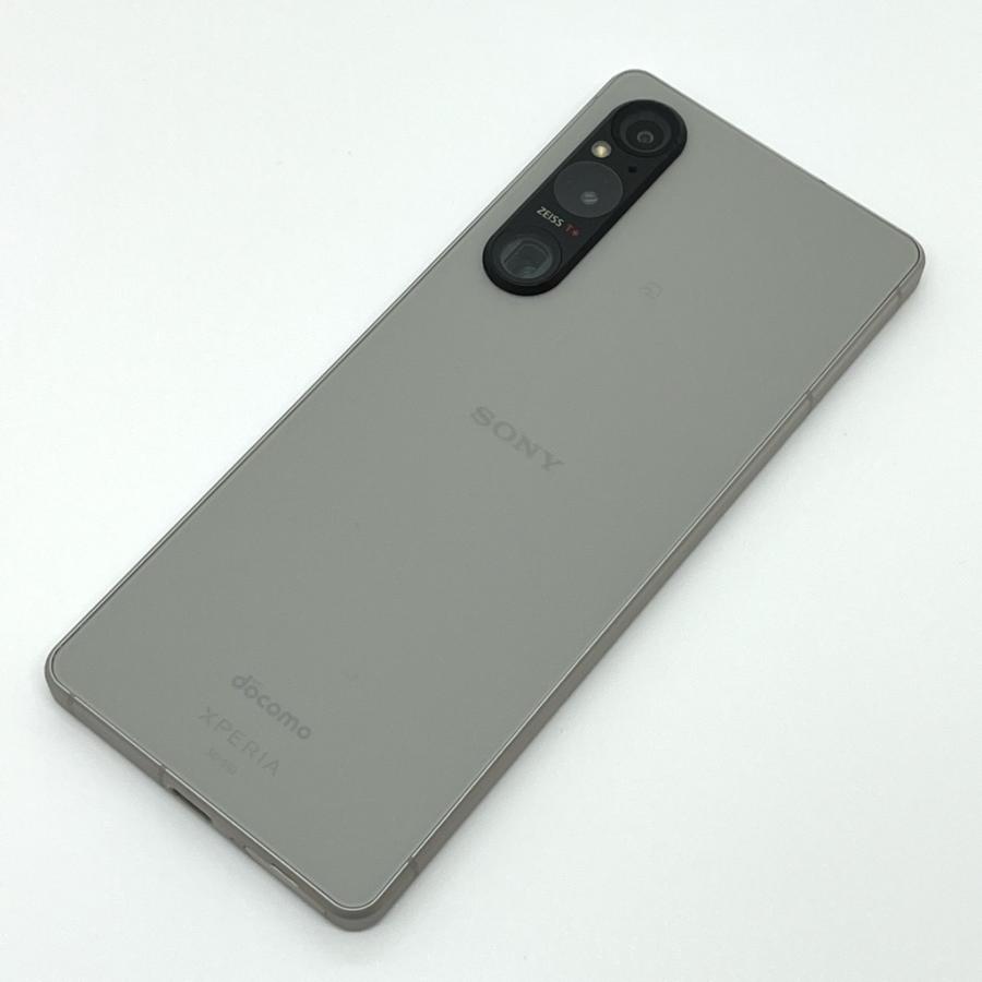 Xperia 1 V 【新品同様】Xperia SO-51D docomo SIMフリー プラチナ