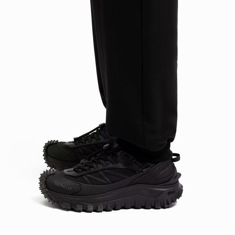 送料無料 21 MONCLER モンクレール 8H00017 89AZY ブラック スウェットパンツ カジュアルパンツ レタリングロゴ size Mの画像