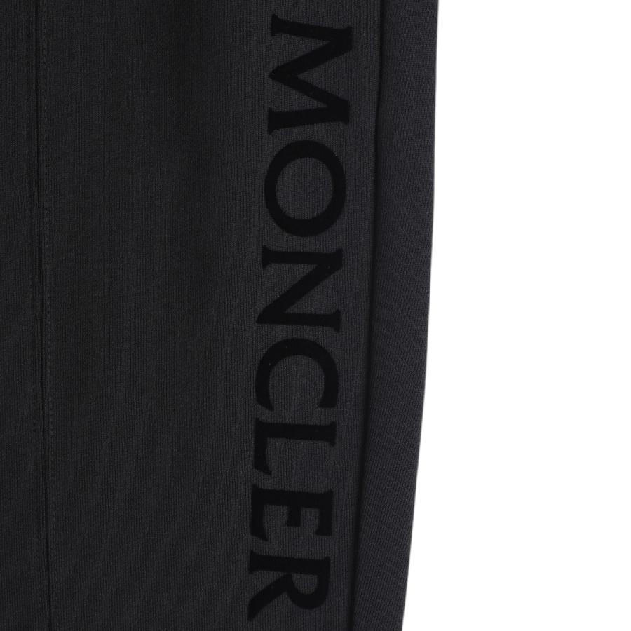 送料無料 21 MONCLER モンクレール 8H00017 89AZY ブラック スウェットパンツ カジュアルパンツ レタリングロゴの画像