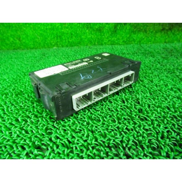 ムーヴ ダイハツ DBA-LA100S エンジンコンピューター ECU 89560 ムーヴ ダイハツ DBA-LA100S エンジンコンピューター ECU 89560