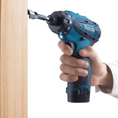 マキタ（makita） 10.8V 充電式ドライバドリル DF030DZ 本体のみ 