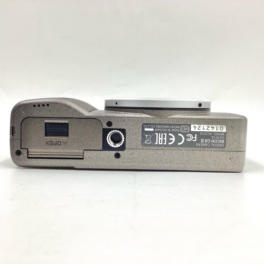 h*o様 RICOH GR III 　付属品の欠品なし　元箱あり　購入日未記入保 h*o様 RICOH GR III 付属品の欠品なし 元箱あり