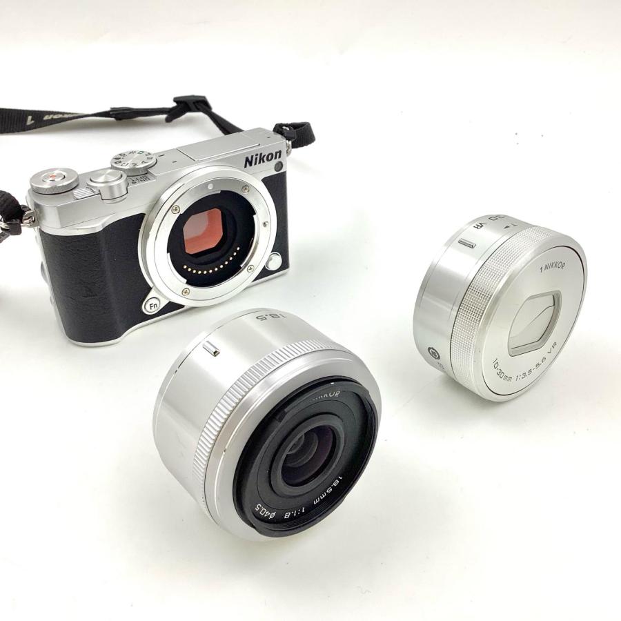 【美品・返品保証】Nikon 1 J5 ダブルズームレンズキット ニコン 【全額返金保証】【最速発送】Nikon デジタル一眼 Nikon