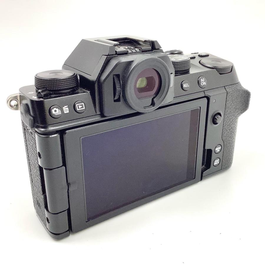 FUJIFILM 【全額返金保証】【最速発送】FUJIFILM デジタル一眼 X-S10  